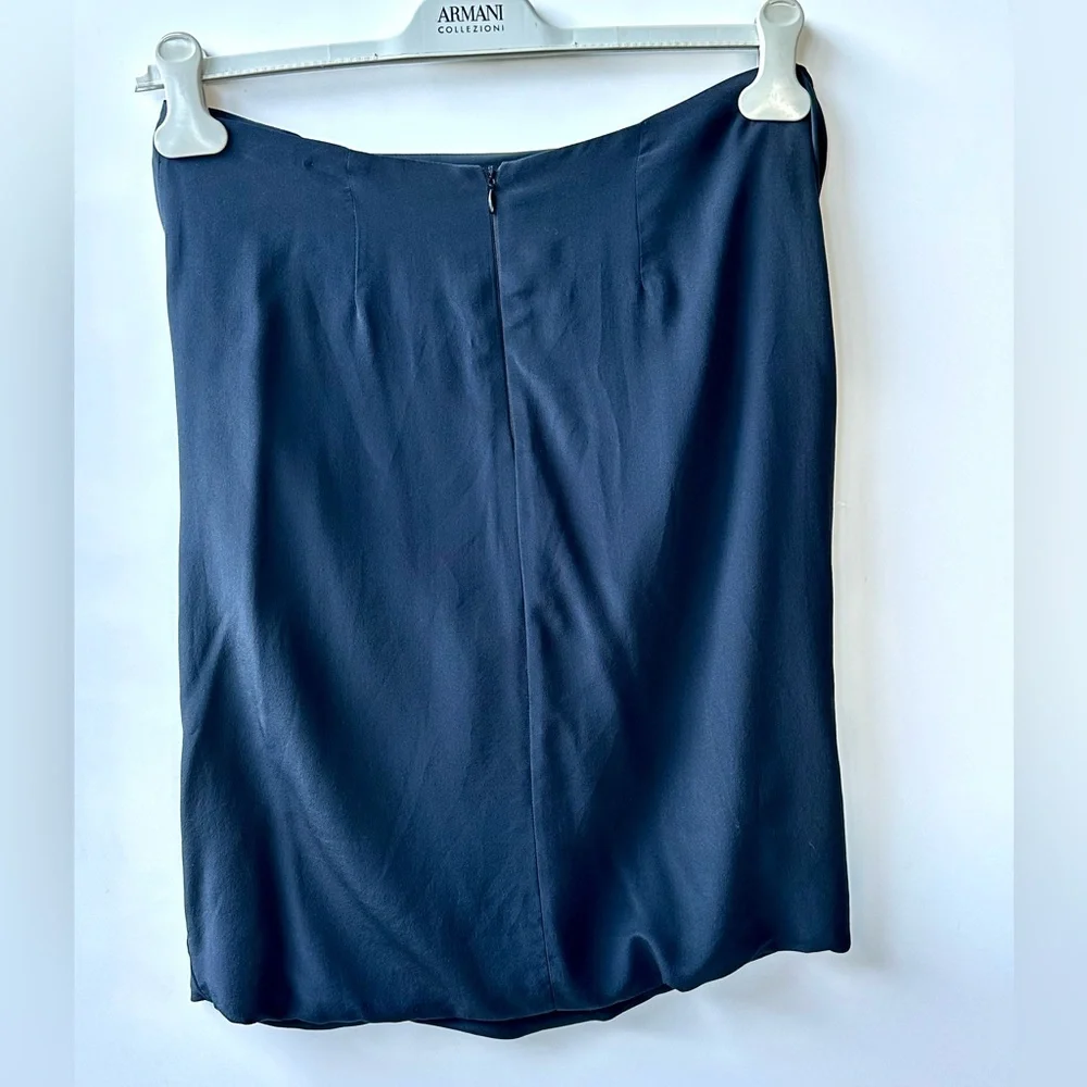 EUC Yoana Baraschi Anthropologie Silk Navy Draped pencil skirt, size 8